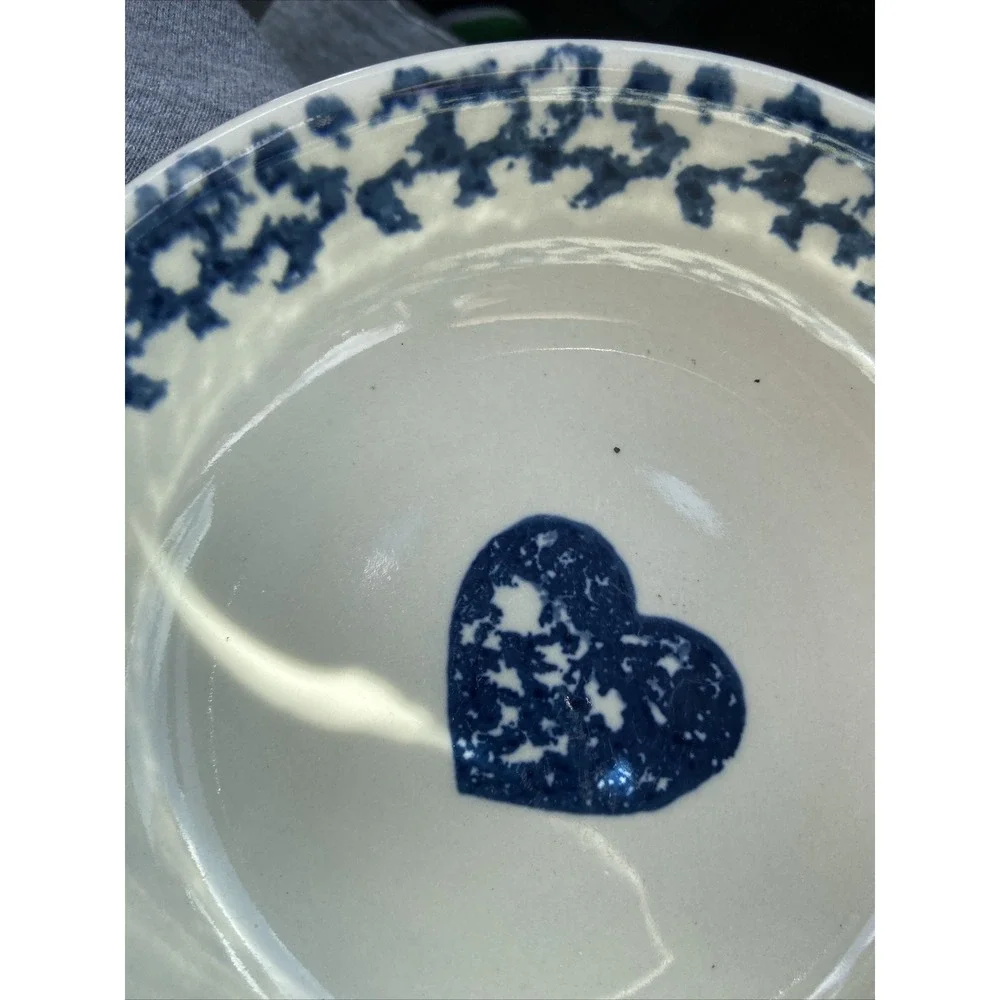 Hearts bowl pecuiar shape and pattern dog or cat